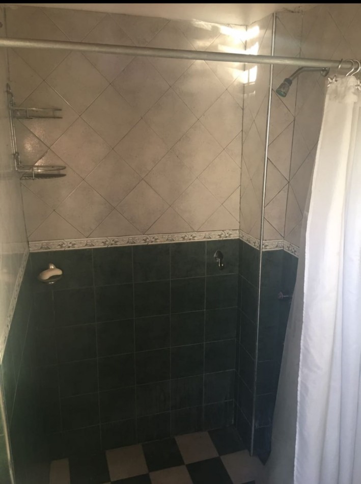 Galpon con depto. en venta, en los Eucaliptus
